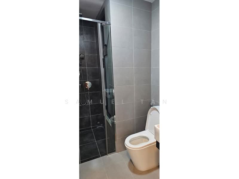 Servis Apartment untuk Disewa di Sunway Belfield - Samuel Tan - Bathroom - PropertyGuru.com.my