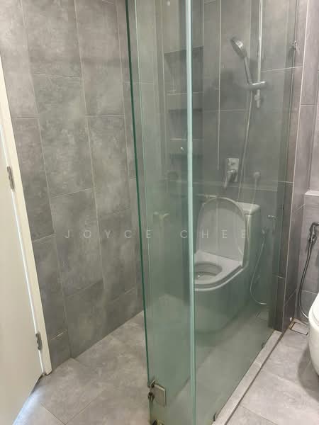 Servis Apartment untuk Disewa di Ativo Suites @ Damansara Avenue - Joyce Chee - Bathroom - PropertyGuru.com.my
