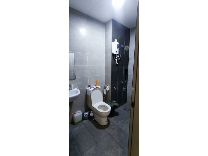 Condominium for Sale at Lido Residency - Jack Yee - Bathroom - PropertyGuru.com.my