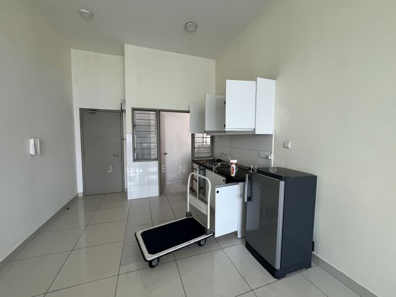 Service Residence for Rent at Vue Residences - Jasen Kong - Kitchen - PropertyGuru.com.my
