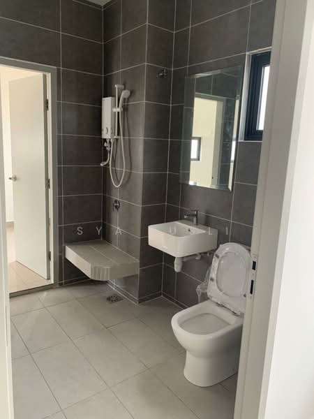 Semi-Detached House for Rent in Cyber 10 (Cyberjaya) - Sya Rusli - Bathroom - PropertyGuru.com.my