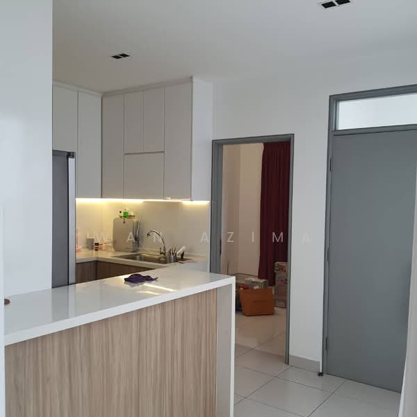 Rumah Teres 2 Tingkat untuk Dijual di Kota Seriemas (Nilai) - Wan Azima - Kitchen - PropertyGuru.com.my