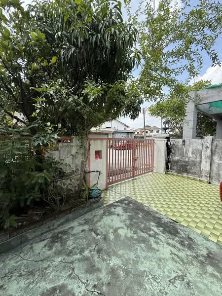 2-storey Terraced House for Sale in Taman Teluk Pulai (Klang) - SHAH REZA SASMAT - Exterior - PropertyGuru.com.my
