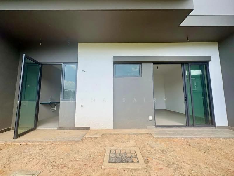2-storey Terraced House for Sale in Sepang (Selangor) - Eryna Sairy - PropertyGuru.com.my
