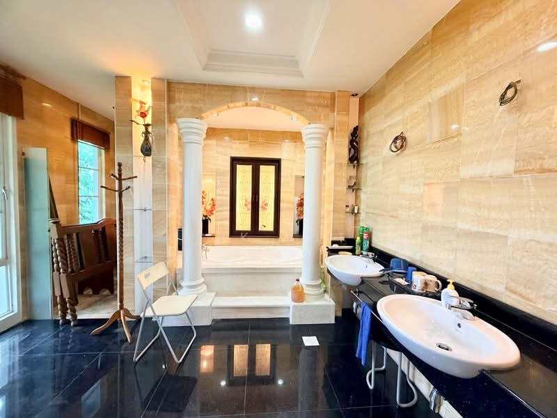 Bungalow for Sale in Leisure Farm (Gelang Patah) - Yik Tat - PropertyGuru.com.my