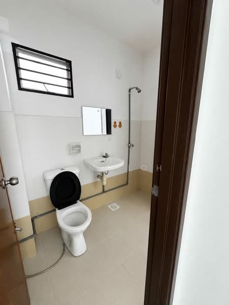 Rumah Teres 2 Tingkat untuk Disewa di Kajang (Selangor) - Jane Loh - Bathroom - PropertyGuru.com.my