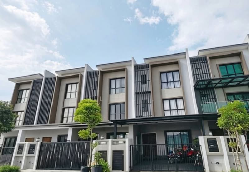 3-storey Terraced House for Sale in Ukay Bistari (Ulu Kelang) - Allen . - Exterior - PropertyGuru.com.my