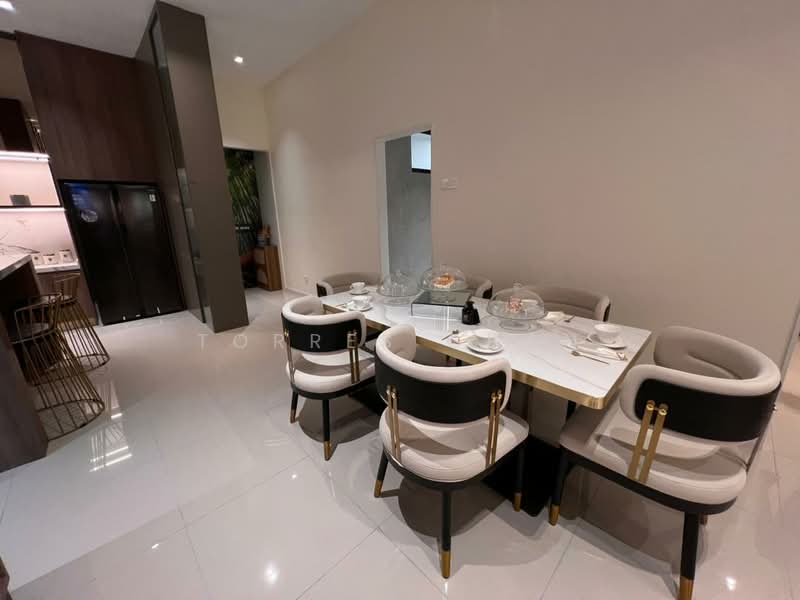 Residential Land for Sale in Ambang Botanic (Klang) - Torres Chan - Dining Room - PropertyGuru.com.my