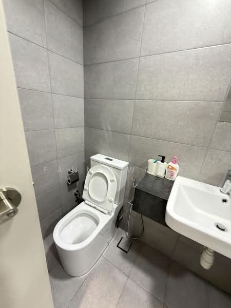 Kondominium untuk Disewa di Waterside Residence - Fanny Wong - PropertyGuru.com.my
