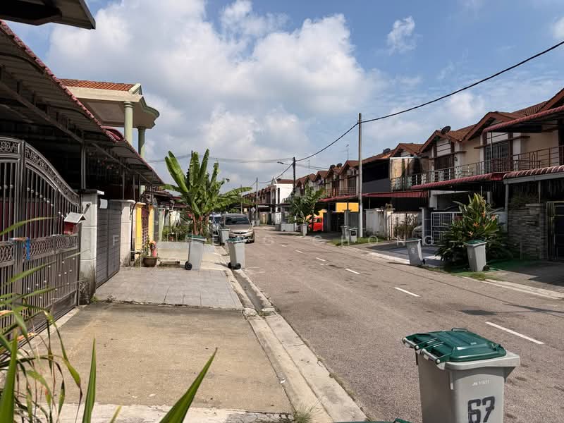 2-storey Terraced House for Sale in Taman Scientex Pasir Gudang (Pasir Gudang) - Fu Heng Chong - Exterior - PropertyGuru.com.my