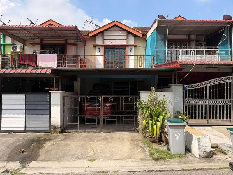 2-storey Terraced House for Sale in Taman Scientex Pasir Gudang (Pasir Gudang) - Fu Heng Chong - Exterior - PropertyGuru.com.my