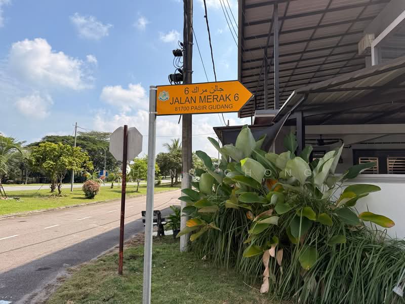 2-storey Terraced House for Sale in Taman Scientex Pasir Gudang (Pasir Gudang) - Fu Heng Chong - Exterior - PropertyGuru.com.my