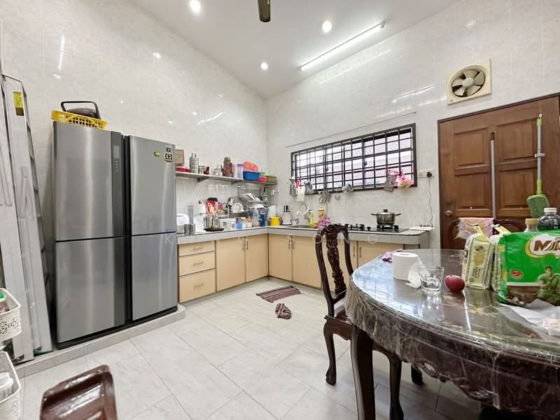 Rumah Teres 1 Tingkat untuk Dijual di Taman Malim Jaya (Bachang) - King Song - PropertyGuru.com.my