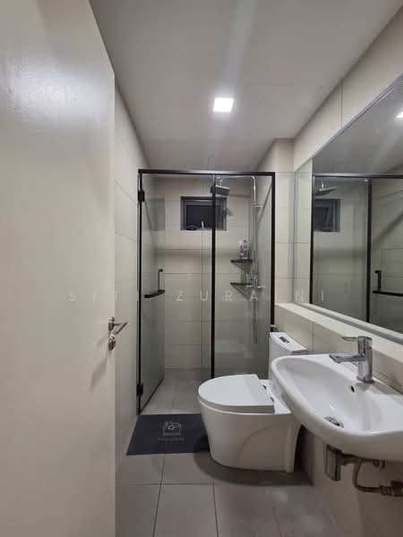 Kondominium untuk Disewa di Lakefront Residence - Siti Zuraini - PropertyGuru.com.my
