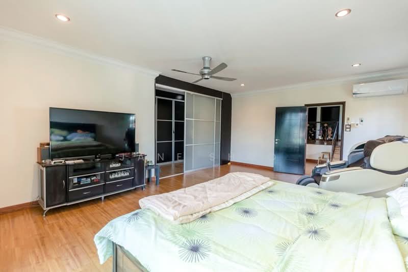 Rumah Berkembar untuk Dijual di Taman Yarl (Jalan Klang Lama (Old Klang Road)) - Jane Shoo - Bedroom - PropertyGuru.com.my