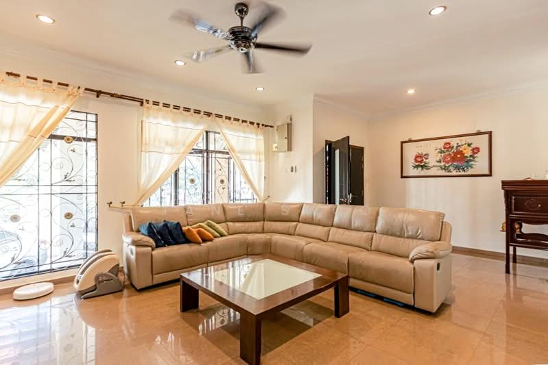 Rumah Berkembar untuk Dijual di Taman Yarl (Jalan Klang Lama (Old Klang Road)) - Jane Shoo - Living Room - PropertyGuru.com.my