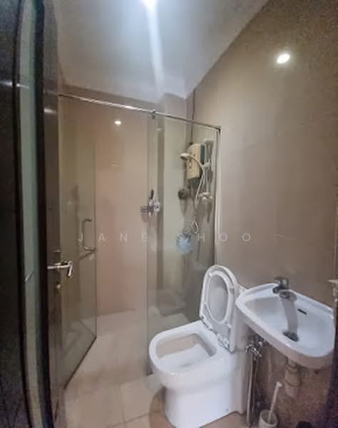 Rumah Berkembar untuk Dijual di Taman Yarl (Jalan Klang Lama (Old Klang Road)) - Jane Shoo - Bathroom - PropertyGuru.com.my