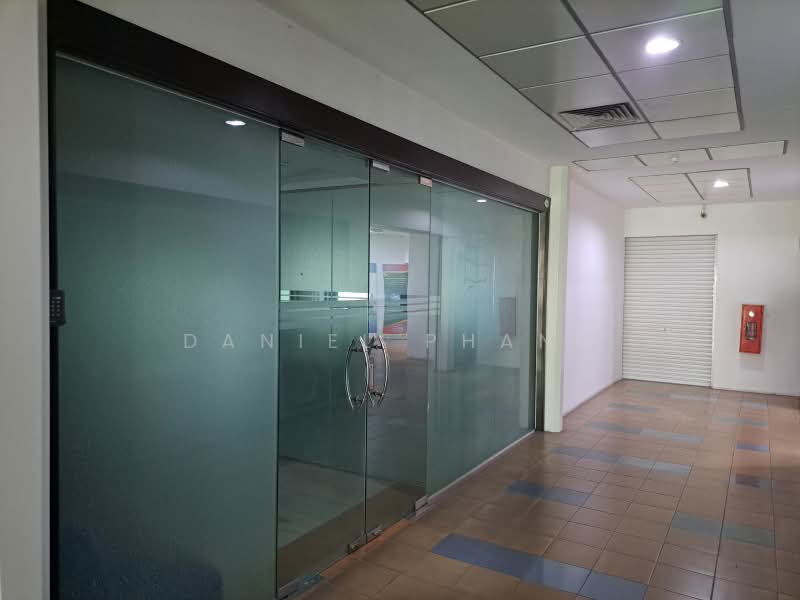 Shop / Office for Rent in Bayan Lepas (Penang) - Daniel Phang - Entrance - PropertyGuru.com.my