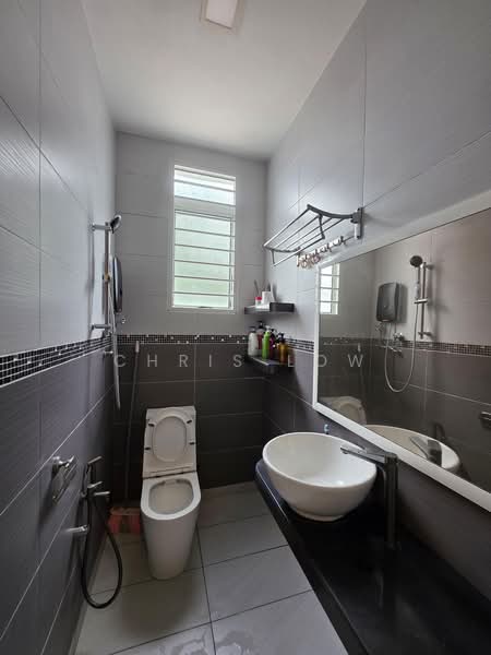 Rumah Teres 2 Tingkat untuk Dijual di Alam Damai (Cheras) - Chris Low - PropertyGuru.com.my