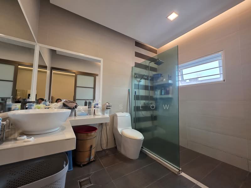 Rumah Teres 2 Tingkat untuk Dijual di Alam Damai (Cheras) - Chris Low - PropertyGuru.com.my