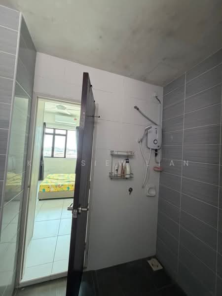 Service Residence for Sale at Sky Oasis Residence (Pangsapuri Oasis 1) - Kho Siew Lian - PropertyGuru.com.my