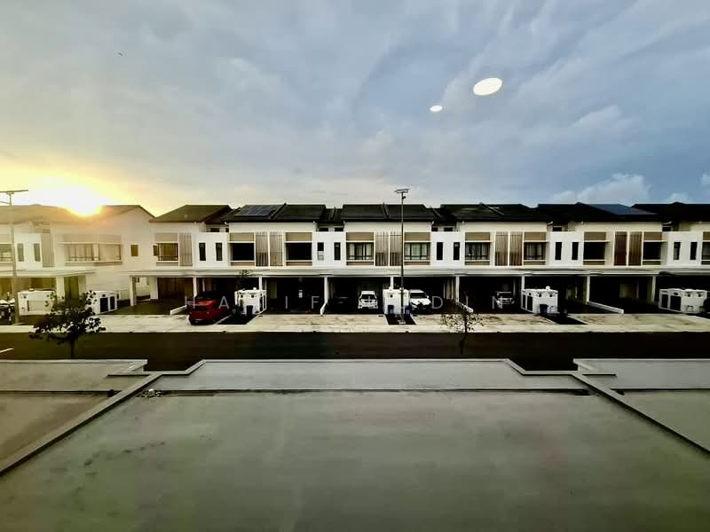 2-storey Terraced House for Rent in Bandar Gamuda Cove (Dengkil) - Hasif Ludin - PropertyGuru.com.my