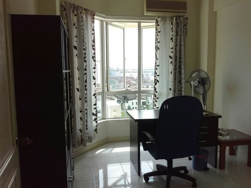 Condominium for Rent at Gold Coast Resort Condominium - Irene Goh - Study - PropertyGuru.com.my