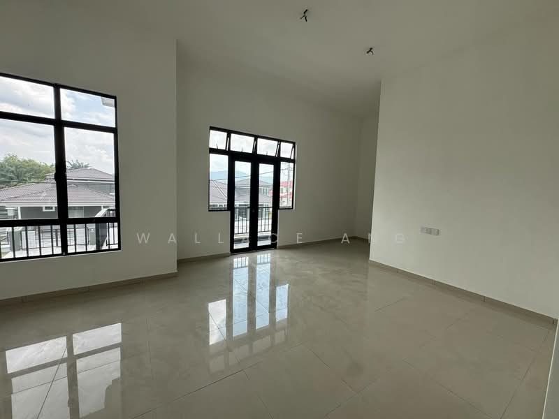 Semi-Detached House for Sale in Kelapa Sawit (Kulai) - Wallace Ang - Interior - PropertyGuru.com.my