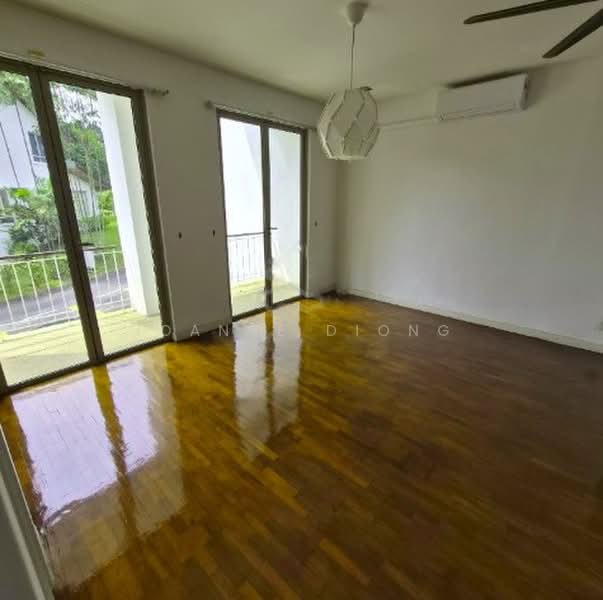 3-storey Terraced House for Rent in Sierramas (Sungai Buloh) - Joanne Diong - Balcony - PropertyGuru.com.my