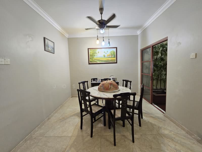 Rumah Teres 2 Tingkat untuk Dijual di Putra Heights (Subang Jaya) - Josh Chong - Dining Room - PropertyGuru.com.my