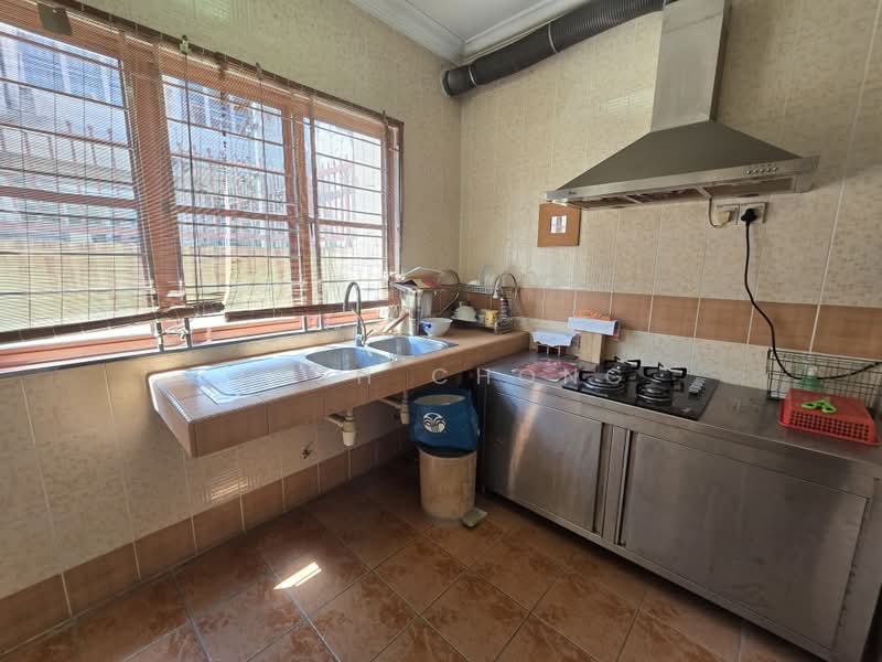 Rumah Teres 2 Tingkat untuk Dijual di Putra Heights (Subang Jaya) - Josh Chong - Kitchen - PropertyGuru.com.my