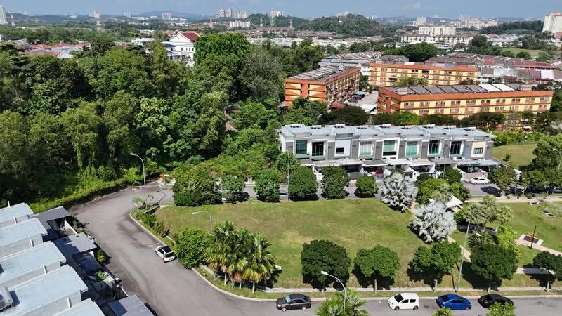 2-storey Terraced House for Sale in Taman Kajang Perdana (Kajang) - Gordan Wong - Exterior - PropertyGuru.com.my