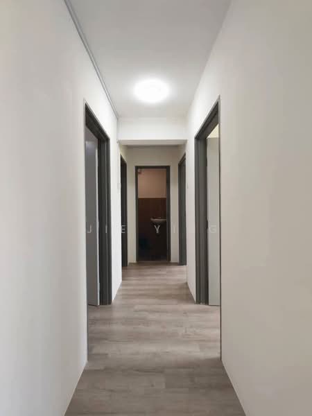 Pangsapuri untuk Disewa di Pangsapuri Suria 1 Batu Kawan - Jie Ying - Corridor - PropertyGuru.com.my