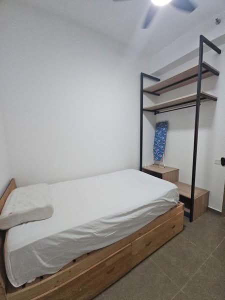 Servis Apartment untuk Disewa di Mossaz @ Empire City - Kelvin Ho - Bedroom - PropertyGuru.com.my