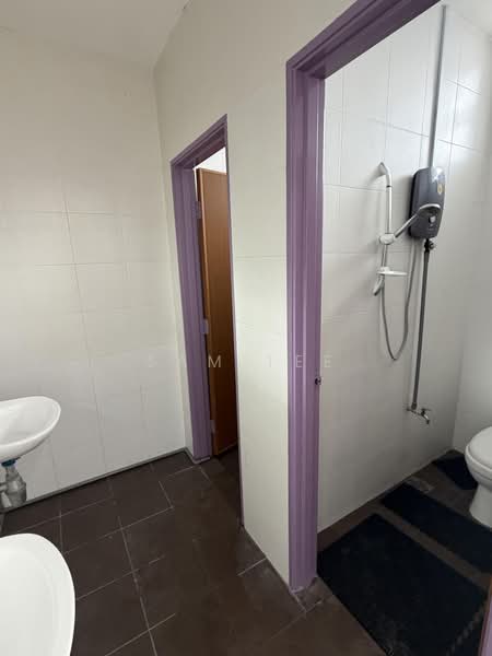 Shop / Office for Rent in Kota Kemuning (Shah Alam) - Sam Tee - PropertyGuru.com.my