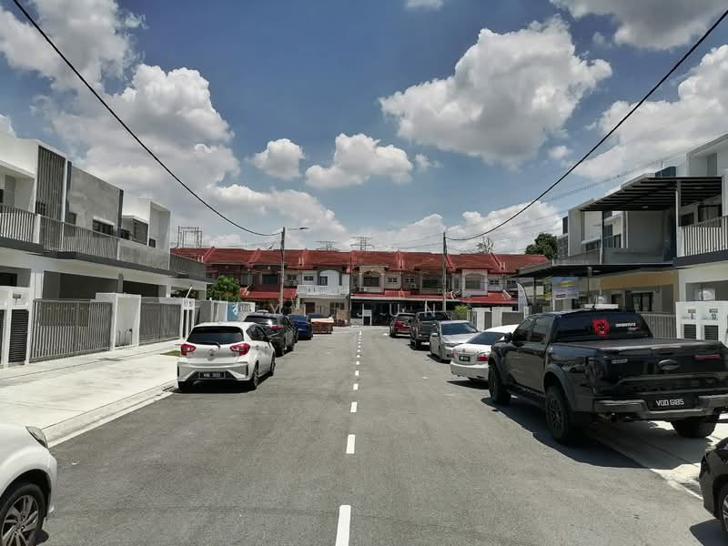 Rumah Teres 2 Tingkat untuk Disewa di Taman Puchong Tekali (Puchong) - Yi Jun - Exterior - PropertyGuru.com.my