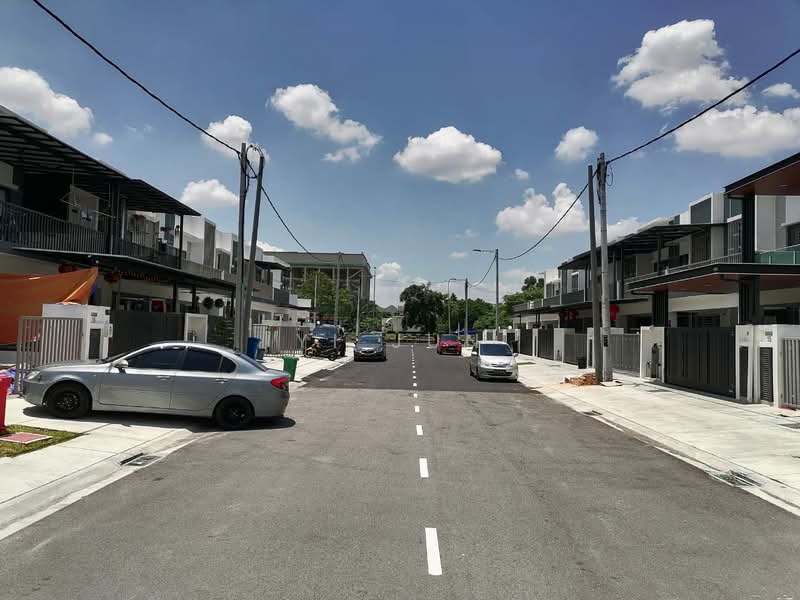 Rumah Teres 2 Tingkat untuk Disewa di Taman Puchong Tekali (Puchong) - Yi Jun - Exterior - PropertyGuru.com.my
