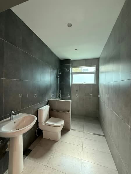 Semi-Detached House for Rent in La Promenade (Samarahan) - Nicholas Tan - PropertyGuru.com.my