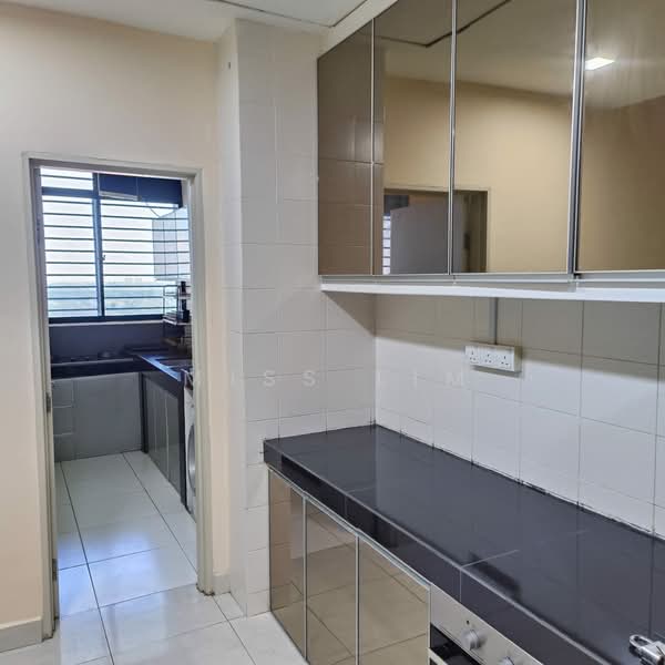 Servis Apartment untuk Disewa di BSP 21 - MISS LIM - Kitchen - PropertyGuru.com.my