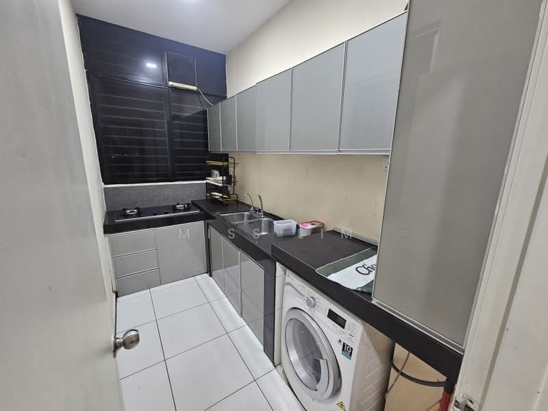 Servis Apartment untuk Disewa di BSP 21 - MISS LIM - Kitchen - PropertyGuru.com.my