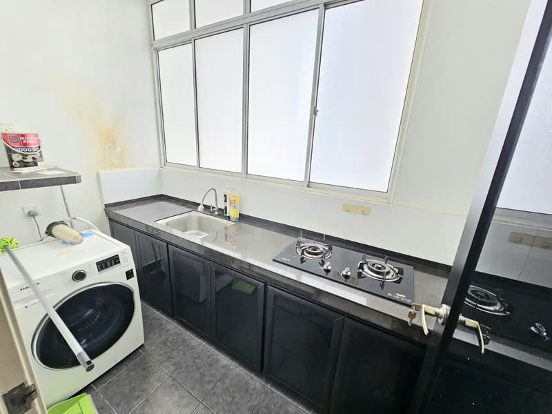 Servis Apartment untuk Disewa di BSP 21 - MISS LIM - Kitchen - PropertyGuru.com.my