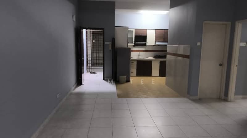 Condominium for Sale at Lakes Condominiums / Pangsapuri Tasik - Sam Tee - PropertyGuru.com.my