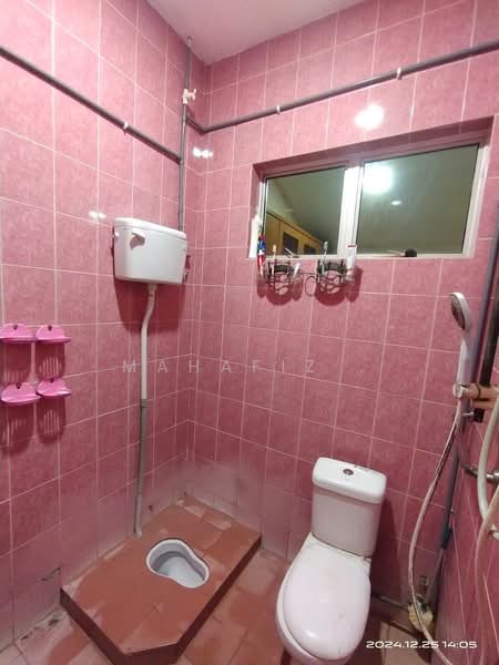 Rumah Teres 1 Tingkat untuk Dijual di Taman Sri Serdang (Seri Kembangan) - Mahafiz . - PropertyGuru.com.my