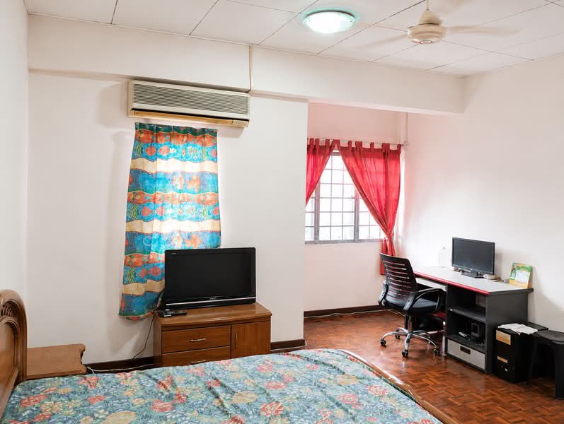 Townhouse for Rent in Bukit Jalil (Kuala Lumpur) - Celine Shoo - Bedroom - PropertyGuru.com.my