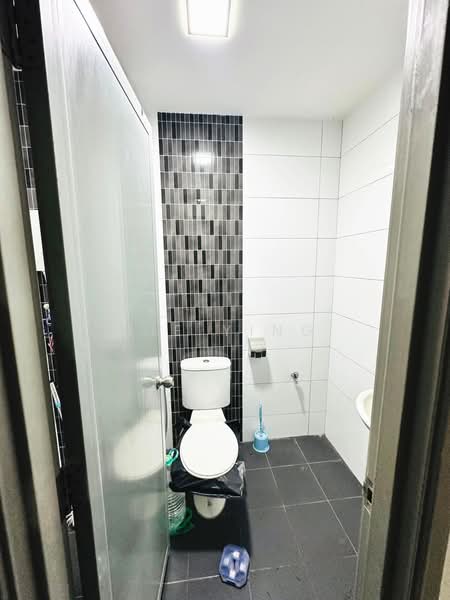 3-storey Terraced House for Sale in Taman Bukit Minyak Utama (Bukit Mertajam) - Jie Ying - Bathroom - PropertyGuru.com.my