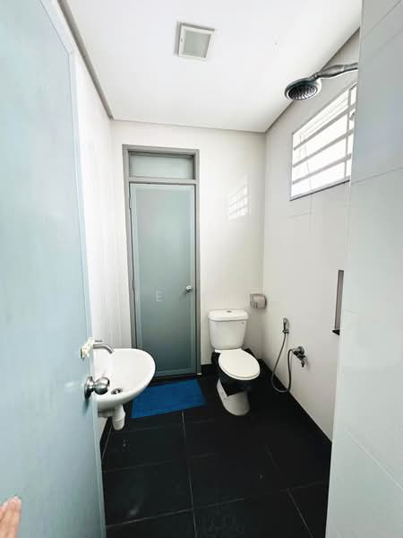 3-storey Terraced House for Sale in Taman Bukit Minyak Utama (Bukit Mertajam) - Jie Ying - Bathroom - PropertyGuru.com.my