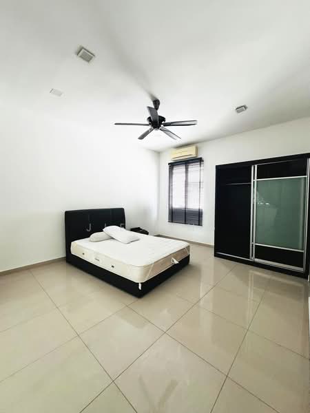 3-storey Terraced House for Sale in Taman Bukit Minyak Utama (Bukit Mertajam) - Jie Ying - Bedroom - PropertyGuru.com.my