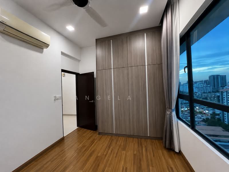 Kondominium untuk Disewa di KM1 West - Angela . - PropertyGuru.com.my