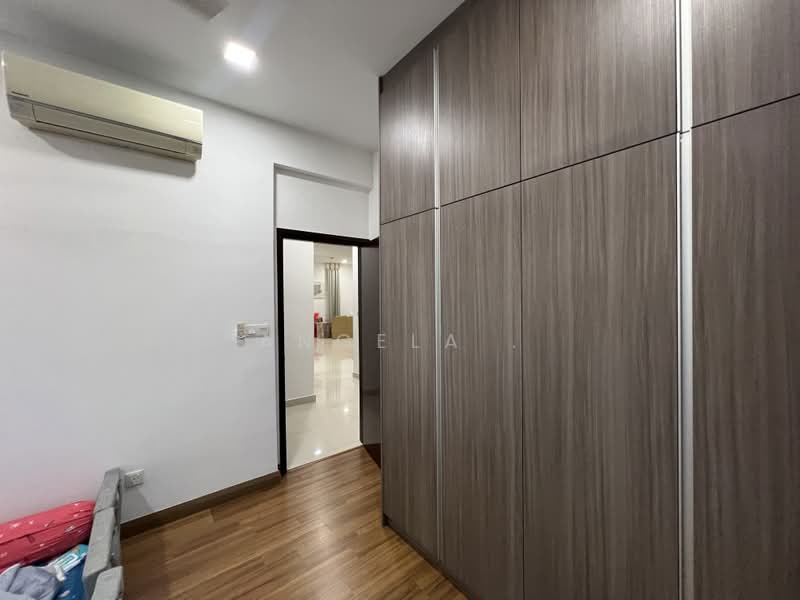 Kondominium untuk Disewa di KM1 West - Angela . - PropertyGuru.com.my