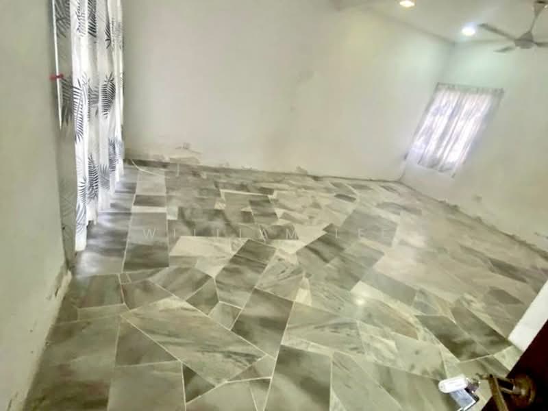 Rumah Teres untuk Dijual di Bandar Putra Permai (Seri Kembangan) - William Lee - Interior - PropertyGuru.com.my